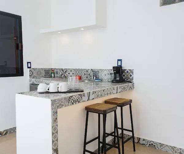 Linda Vecindad Hotel 3*