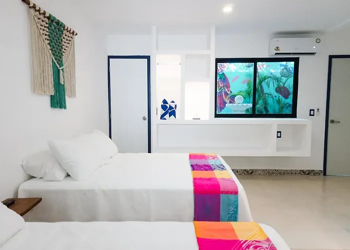 Hotel Linda Vecindad