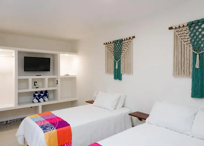 Hotel Linda Vecindad 3*