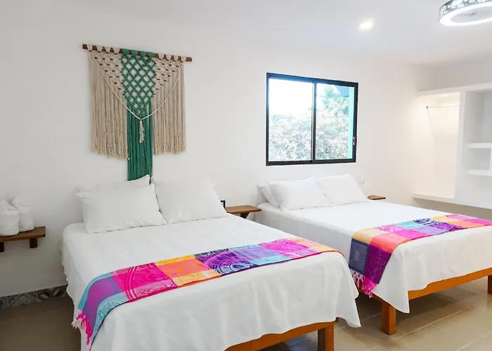 Linda Vecindad Hotel Playa del Carmen