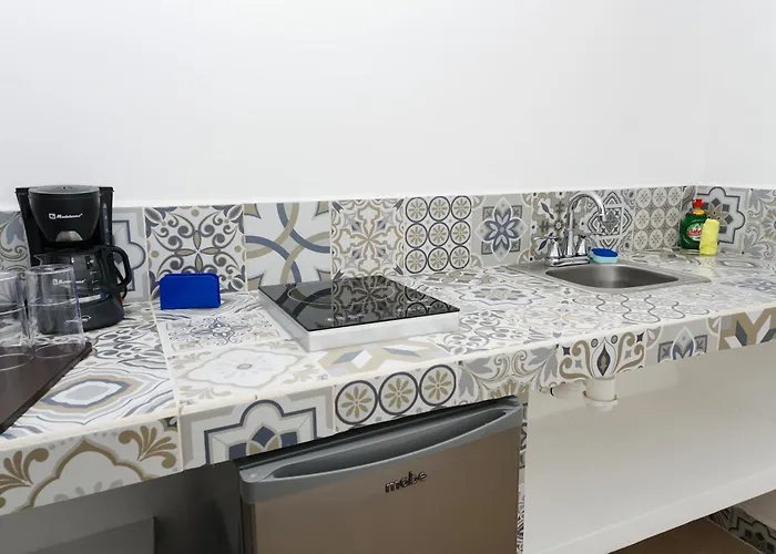 Hotel Linda Vecindad 3*