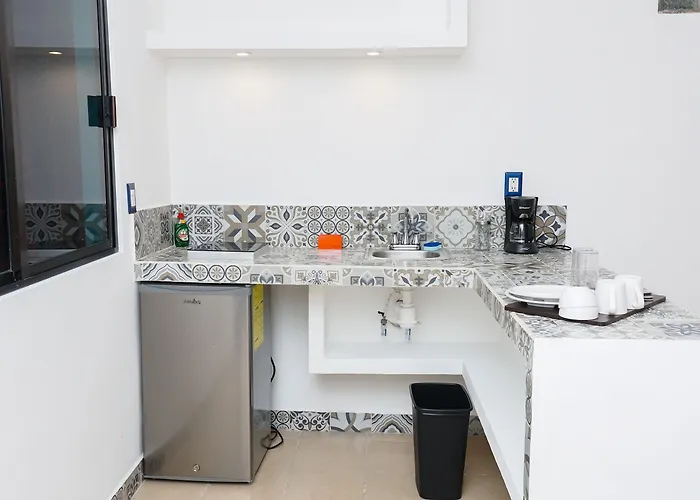 Linda Vecindad Hotel 3*